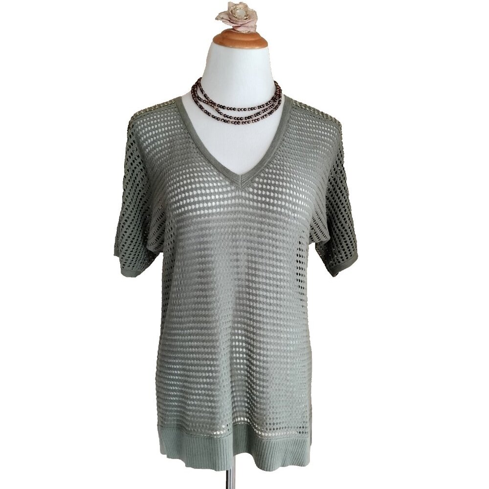 Chico's Linen Cotton Open Work Knit Top Sz 1/Med Olive Grommets Dolman Short Slv